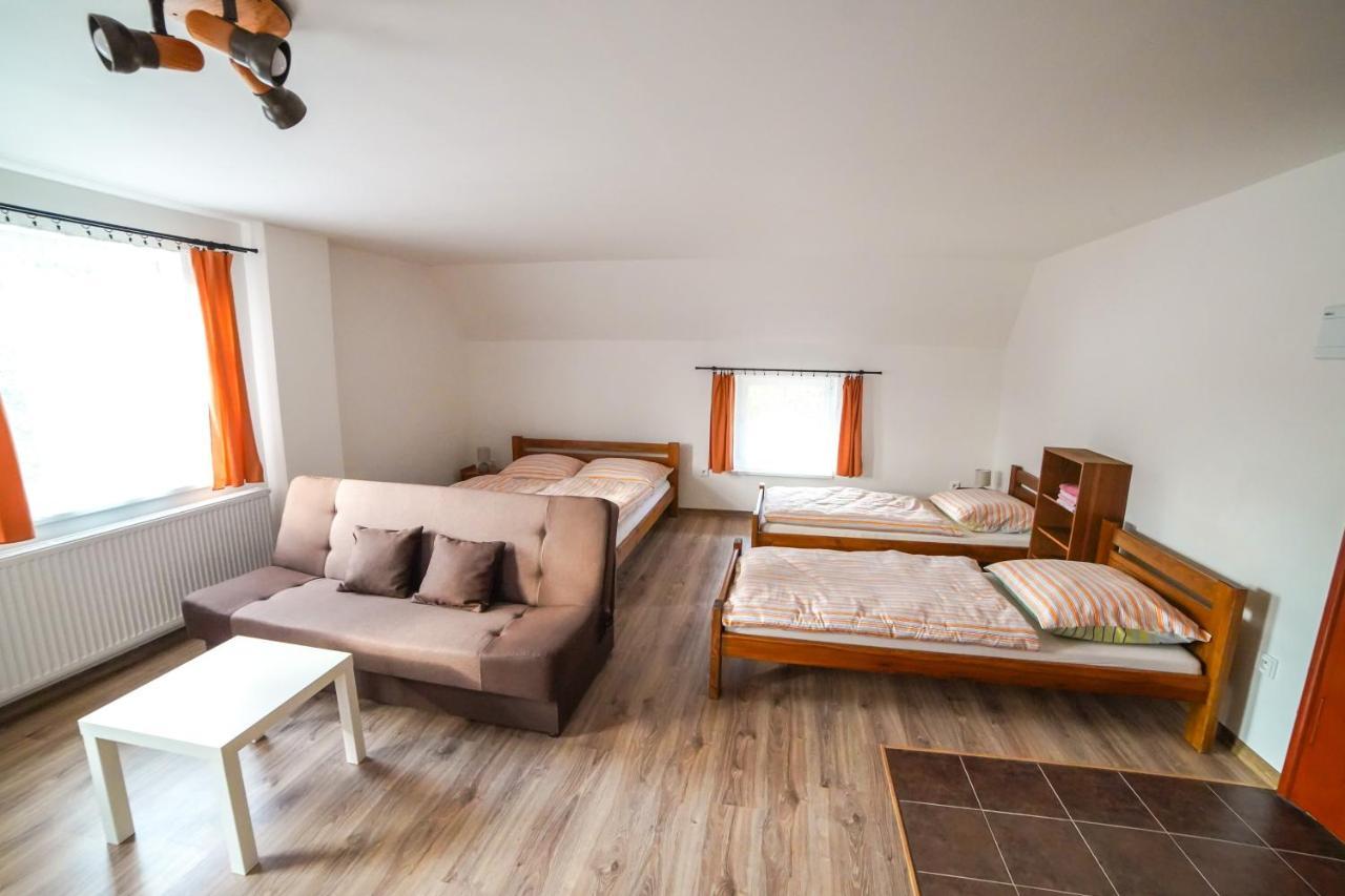 Maison d'hôtes Stovka Božanov Extérieur photo
